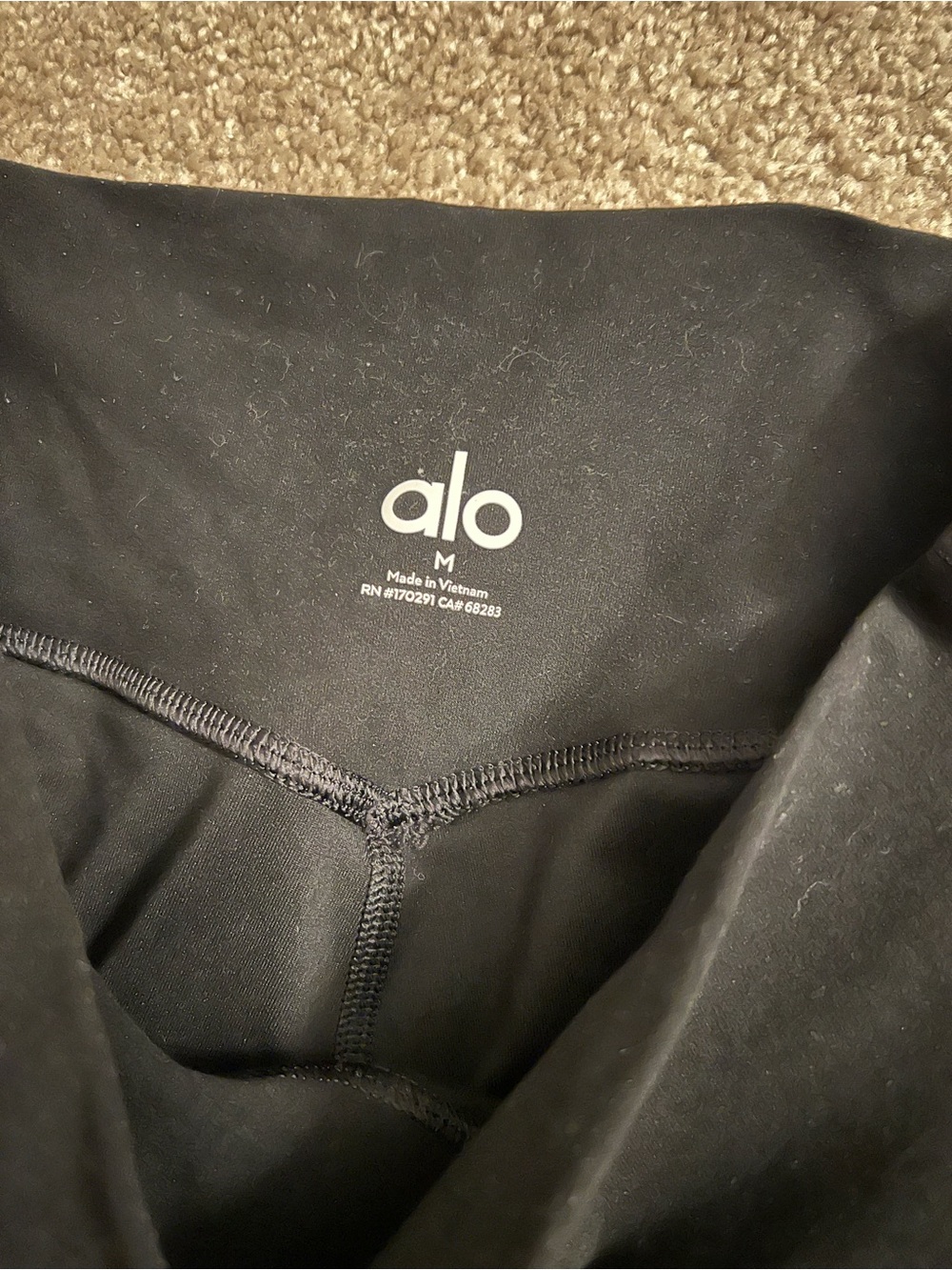 ALO Alosoft 7/8 Black High-Rise Legging - Picture 3 of 6